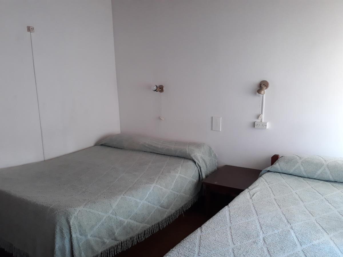 Hotel Yanco 玛德琳港 外观 照片