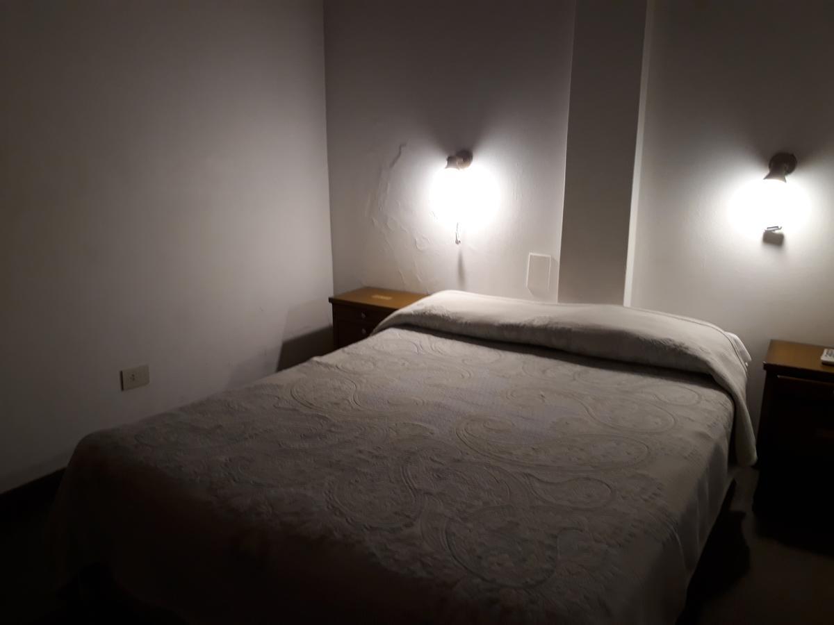 Hotel Yanco 玛德琳港 外观 照片